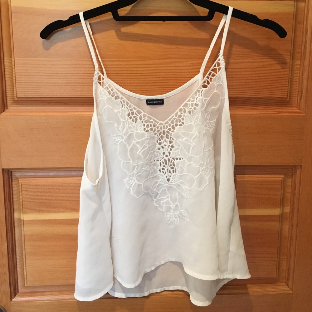✨Brandy Melville Tank Top Rare✨